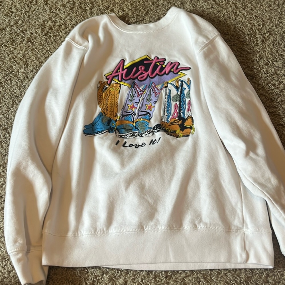 PacSun white crewneck